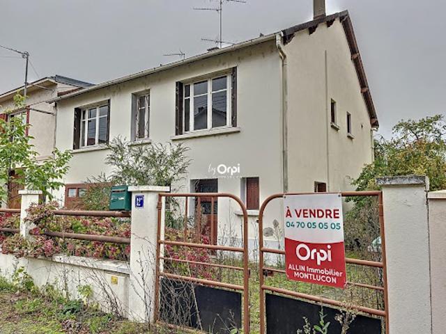 Vente Maison 4 pièces 74.22 m2 Montluçon