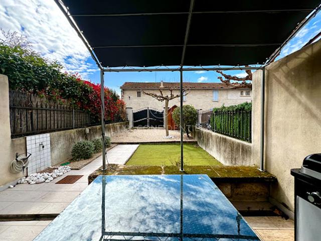Vente Maison 4 pièces 74 m2 Eyragues