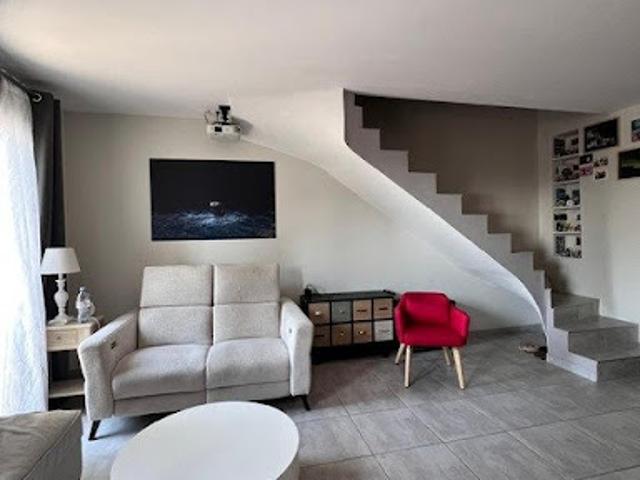 Vente Maison 4 pièces 74 m2 Merindol