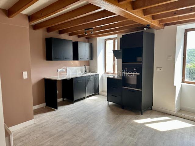 Vente Maison 4 pièces 74 m2 Saint Germain Laval
