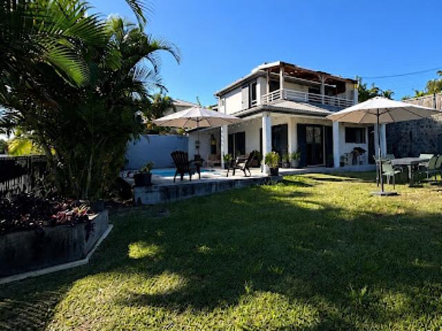 Vente Maison 4 pièces 74 m2 Saint Denis