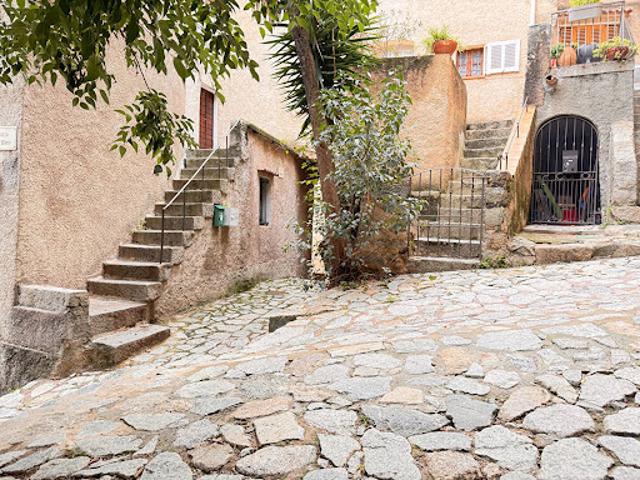 Vente Maison 4 pièces 75.24 m2 Muro