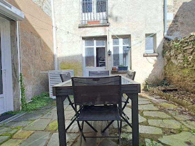 Vente Maison 4 pièces 75 m2 Ingrandes Le Fresne sur Loire