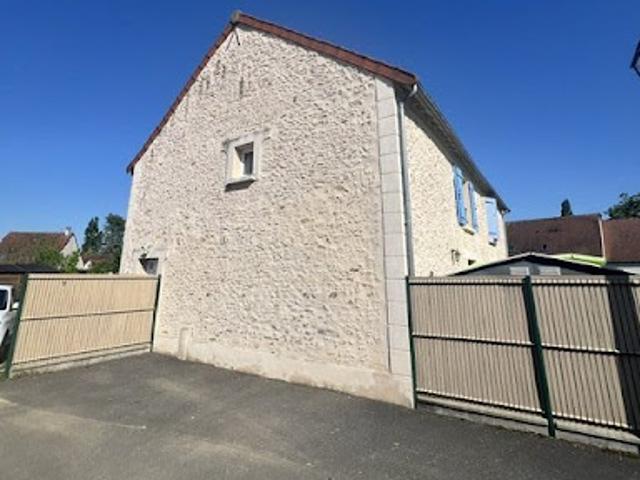 Vente Maison 4 pièces 75 m2 La Forêt le Roi