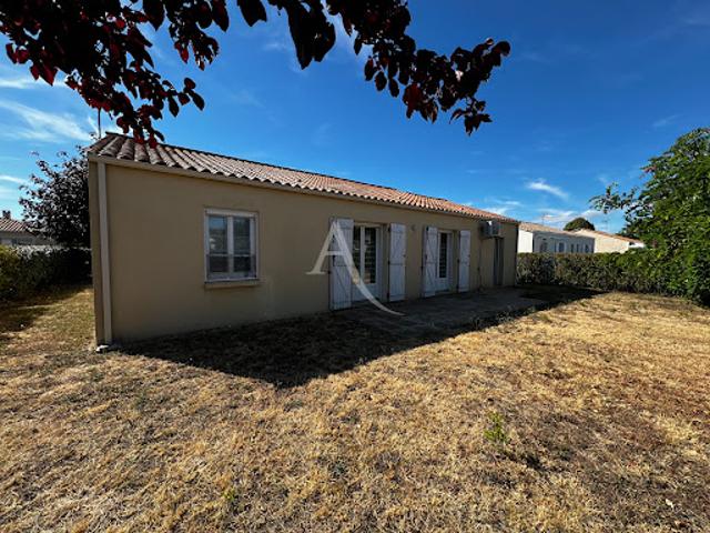 Vente Maison 4 pièces 76 m2 Longeville sur Mer
