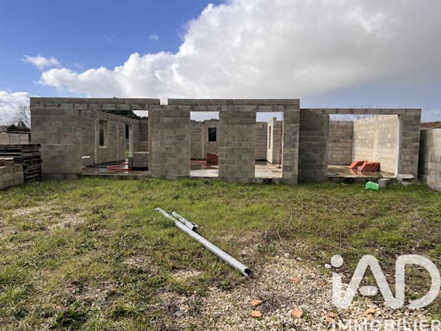 Vente Maison 4 pièces 76 m2 Saint Groux