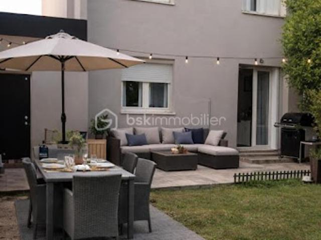 Vente Maison 4 pièces 77.29 m2 Villefontaine
