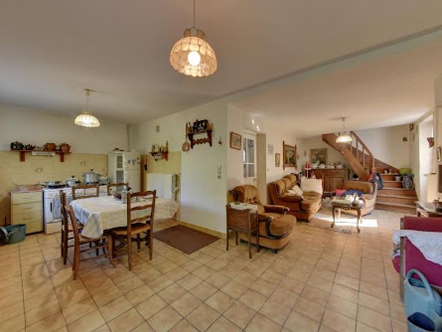 Vente Maison 4 pièces 77.35 m2 Saint Laurent du Pont