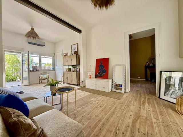 Vente Maison 4 pièces 77.8 m2 Begles