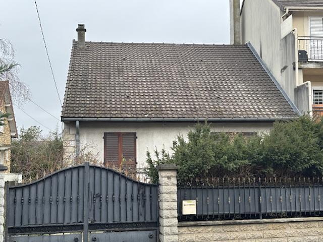 Vente Maison 4 pièces 77 m2 Sainte genevieve des bois