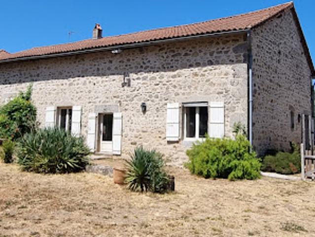 Vente Maison 4 pièces 77 m2 Piégut Pluviers