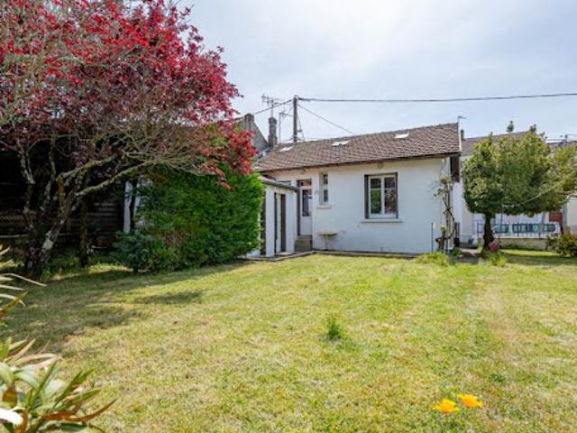 Vente Maison 4 pièces 78 m2 Saintes