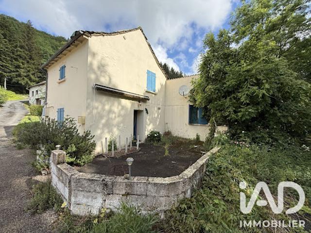 Vente Maison 4 pièces 79 m2 Camjac