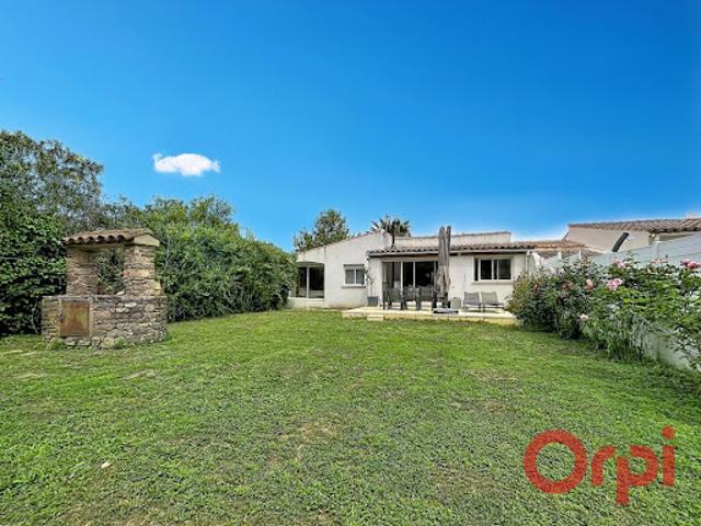 Vente Maison 4 pièces 79 m2 Grimaud