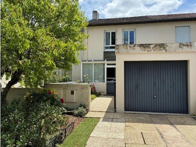 Vente Maison 4 pièces 79 m2 Joue les tours