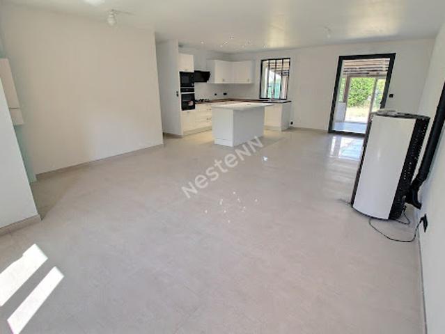 Vente Maison 4 pièces 79 m2 Neufchâtel sur Aisne