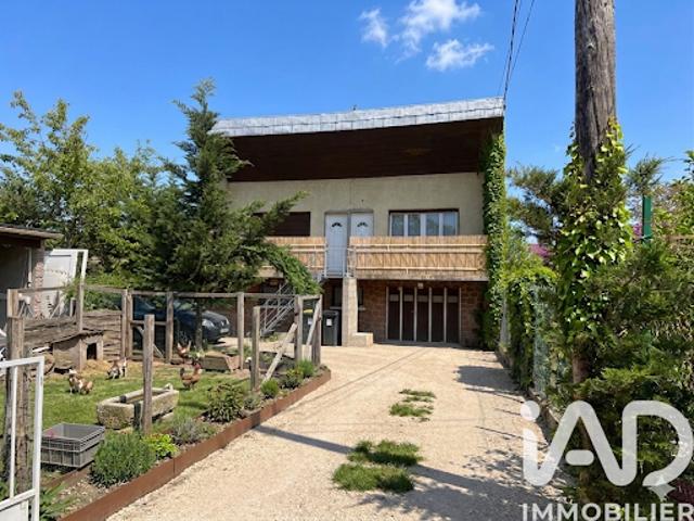 Vente Maison 4 pièces 80 m2 Corbeil Essonnes