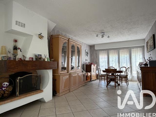 Vente Maison 4 pièces 80 m2 Carbon Blanc