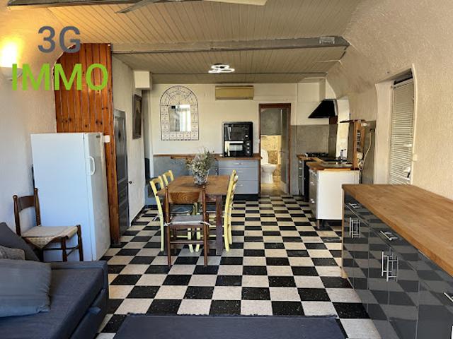 Vente Maison 4 pièces 80 m2 Saint Victor la Coste