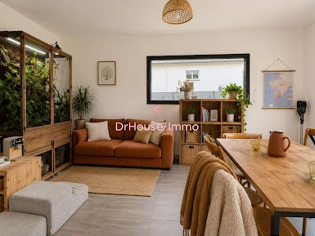Vente Maison 4 pièces 81.04 m2 Locoal Mendon