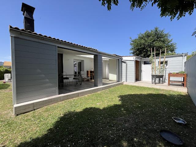 Vente Maison 4 pièces 81 m2 Carbon Blanc