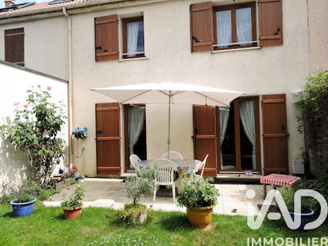 Vente Maison 4 pièces 81 m2 Guyancourt