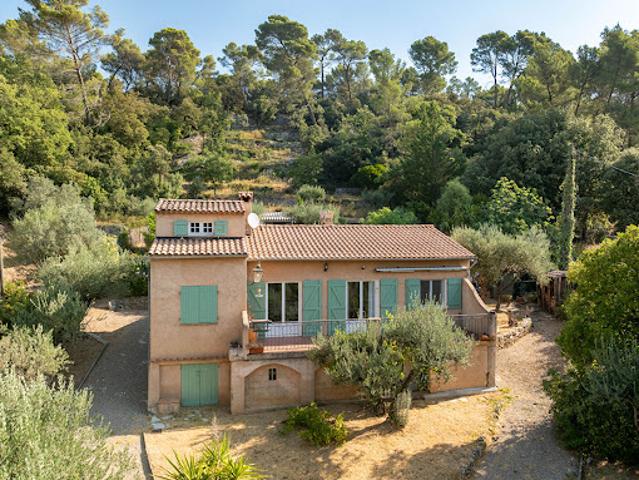 Vente Maison 4 pièces 81 m2 Figanières