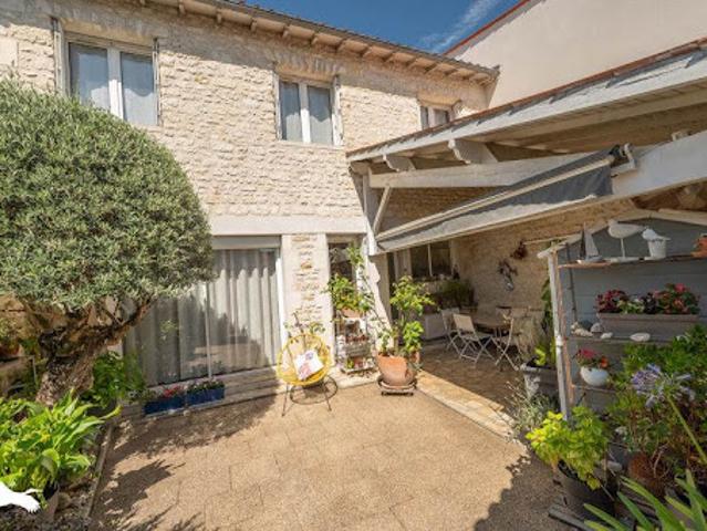 Vente Maison 4 pièces 79 m2 Meschers sur Gironde