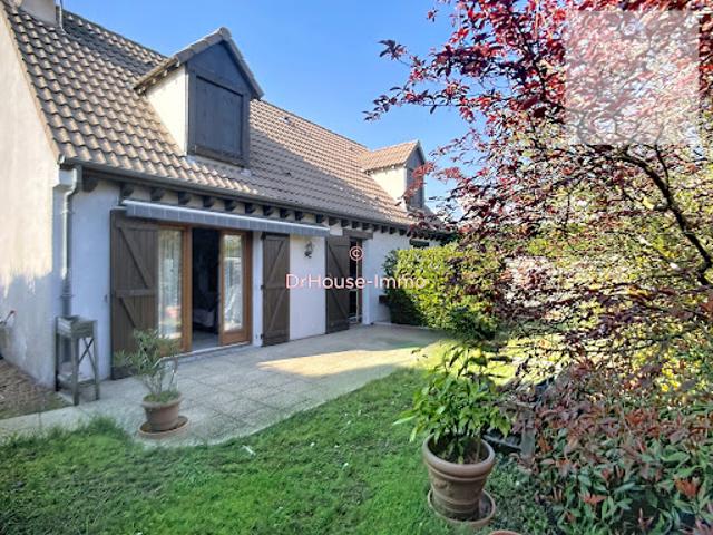 Vente Maison 4 pièces 82.6 m2 Fleury les Aubrais