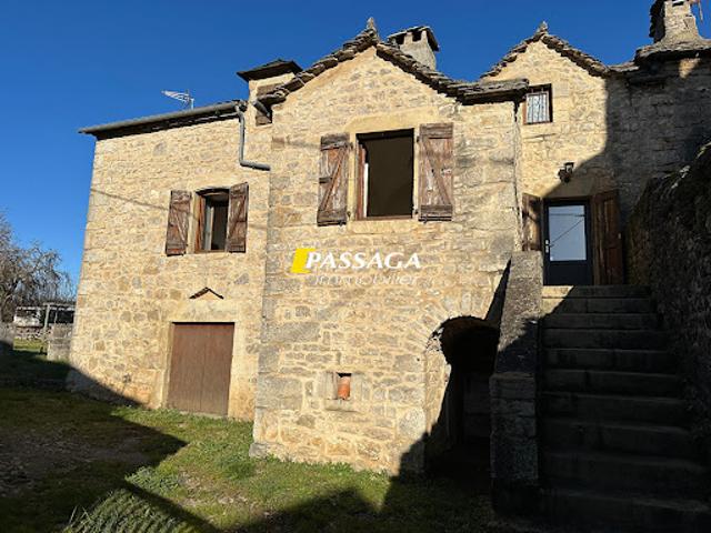 Vente Maison 4 pièces 82.85 m2 Sévérac le Château