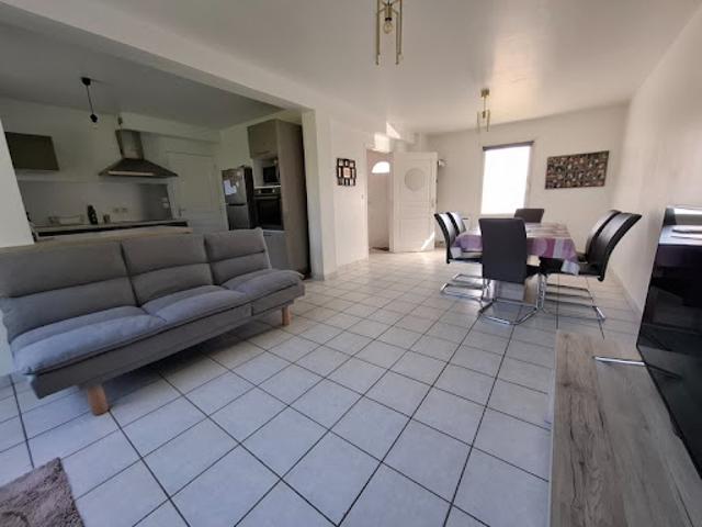 Vente Maison 4 pièces 82 m2 Cinq Mars la Pile
