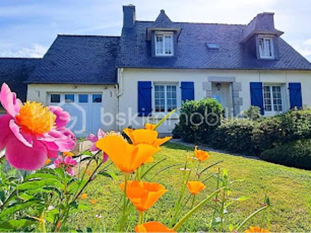 Vente Maison 4 pièces 82 m2 Huelgoat