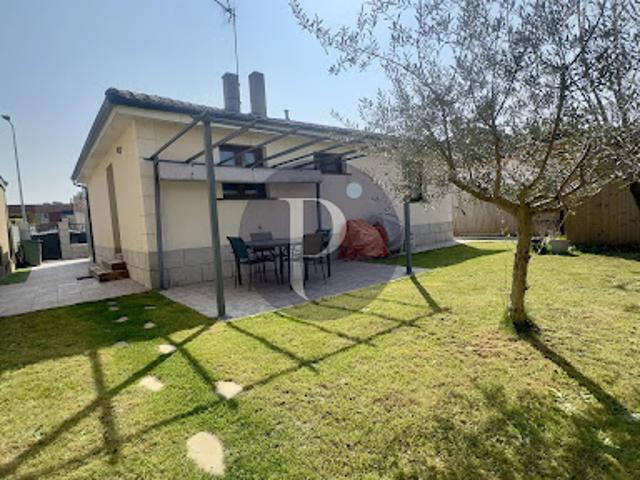 Vente Maison 4 pièces 82 m2 L'hay les roses