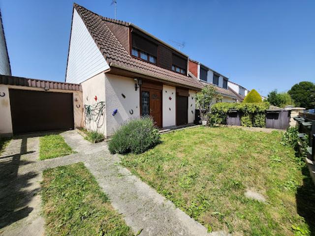 Vente Maison 4 pièces 82 m2 Moussy le Neuf