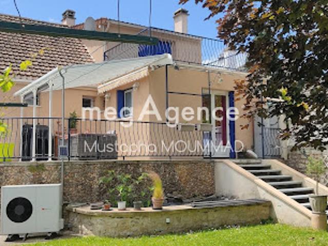 Vente Maison 4 pièces 82 m2 Mantes la Ville