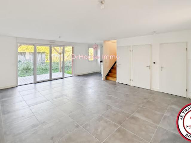 Vente Maison 4 pièces 83.11 m2 Merignac