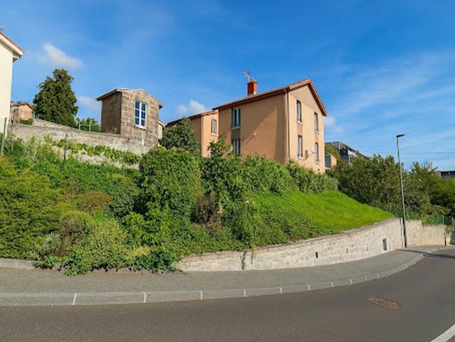 Vente Maison 4 pièces 83.51 m2 Clermont Ferrand
