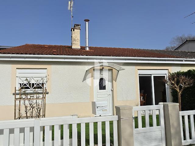 Vente Maison 4 pièces 83.69 m2 Léognan