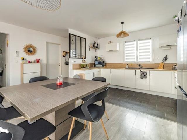 Vente Maison 4 pièces 83 m2 Brens