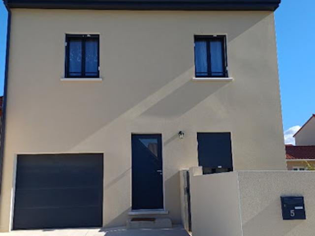 Vente Maison 4 pièces 83 m2 Elne