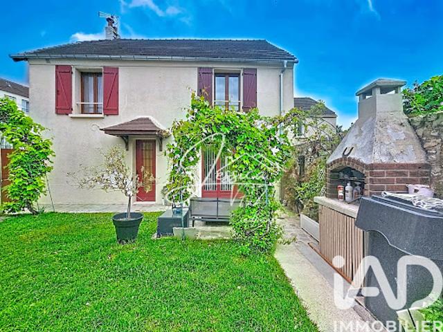 Vente Maison 4 pièces 83 m2 Le Plessis Belleville