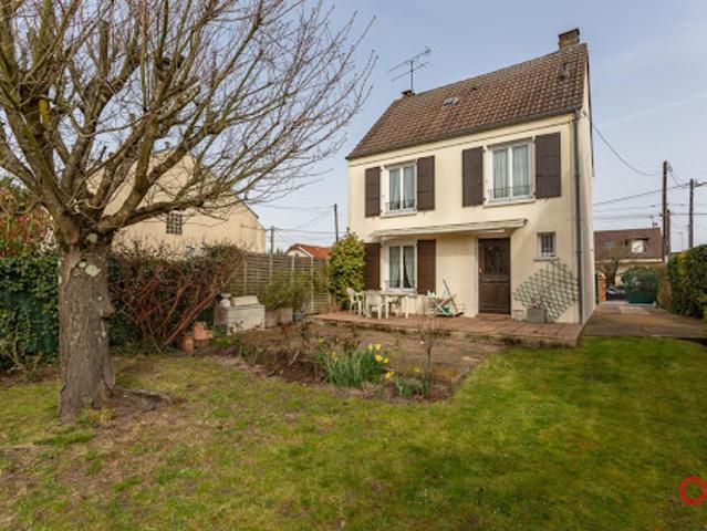 Vente Maison 4 pièces 83 m2 Sainte genevieve des bois