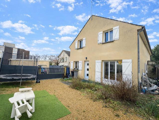 Vente Maison 4 pièces 83 m2 Viry chatillon