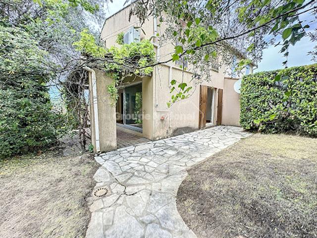 Vente Maison 4 pièces 84.06 m2 Le plan de grasse