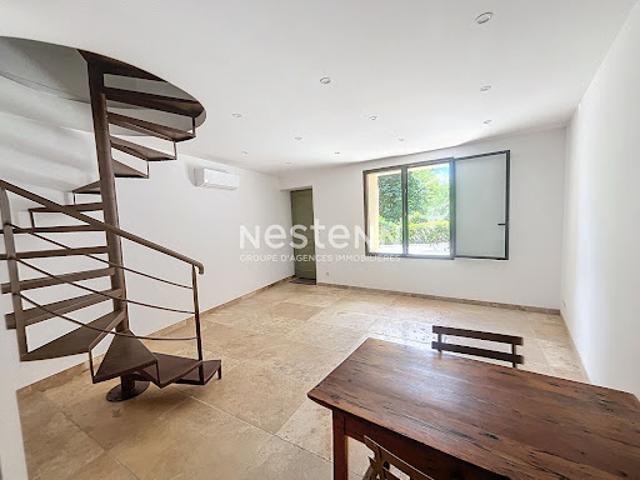 Vente Maison 4 pièces 84.75 m2 Cucuron