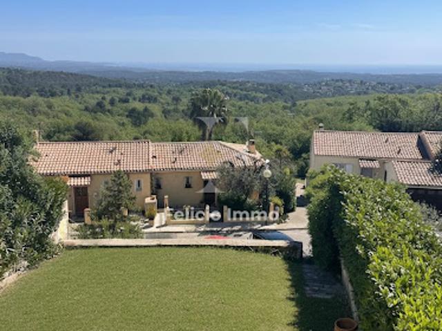 Vente Maison 4 pièces 84.8 m2 Châteauneuf Grasse
