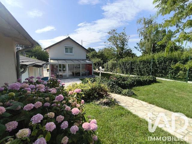 Vente Maison 4 pièces 84 m2 Condé Sainte Libiaire