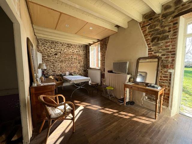 Vente Maison 4 pièces 84 m2 Bizeneuille