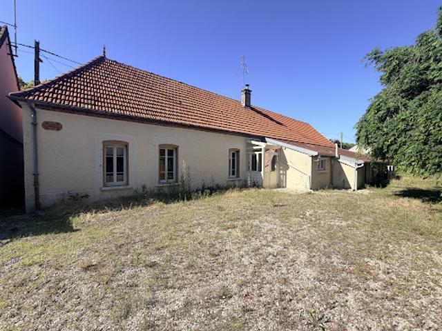Vente Maison 4 pièces 84 m2 Orvilliers Saint Julien