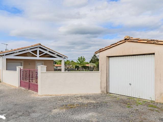 Vente Maison 4 pièces 84 m2 Les Peintures